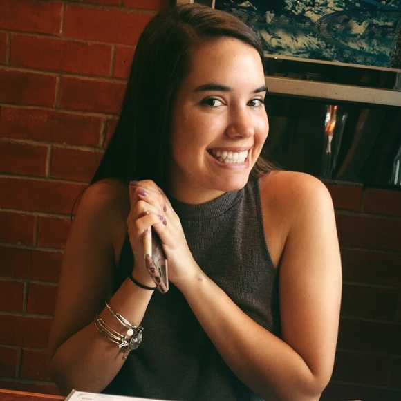 Meet your Posher, Phoebe - Picture 1 of 1